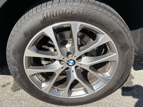 Certified 2026 BMW X5 xDrive40i AWD/4WD image 13