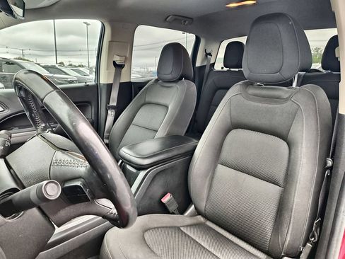 Used 2019 Chevrolet Colorado LT RWD image 11