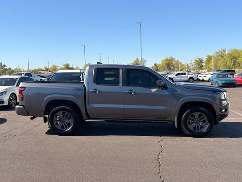 Certified 2025 Nissan Frontier SV w/ SV Convenience Package RWD image 7