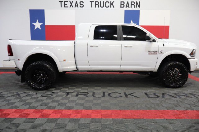Used 2018 RAM 3500 Laramie w/ Sport Appearance Group AWD/4WD image 14