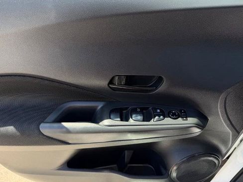 Certified 2025 Nissan Kicks Play S FWD image 18