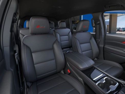 New 2026 Chevrolet Traverse Z71 w/ Driver Confidence Package image 17