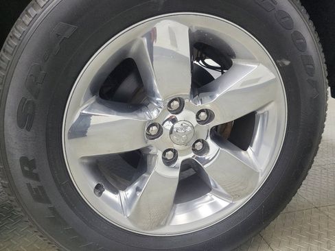 Used 2017 RAM 1500 Big Horn image 31