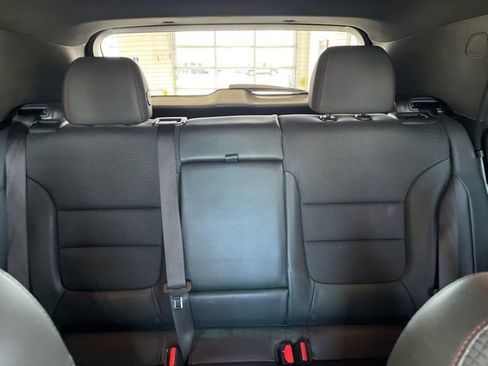 Used 2022 Chevrolet TrailBlazer RS w/ Sun and Liftgate Package image 13