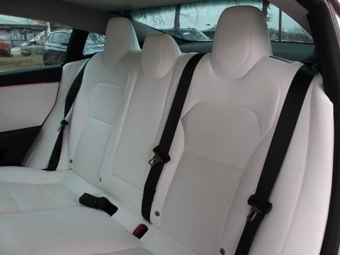 Used 2024 Tesla Model 3 Standard Range image 39