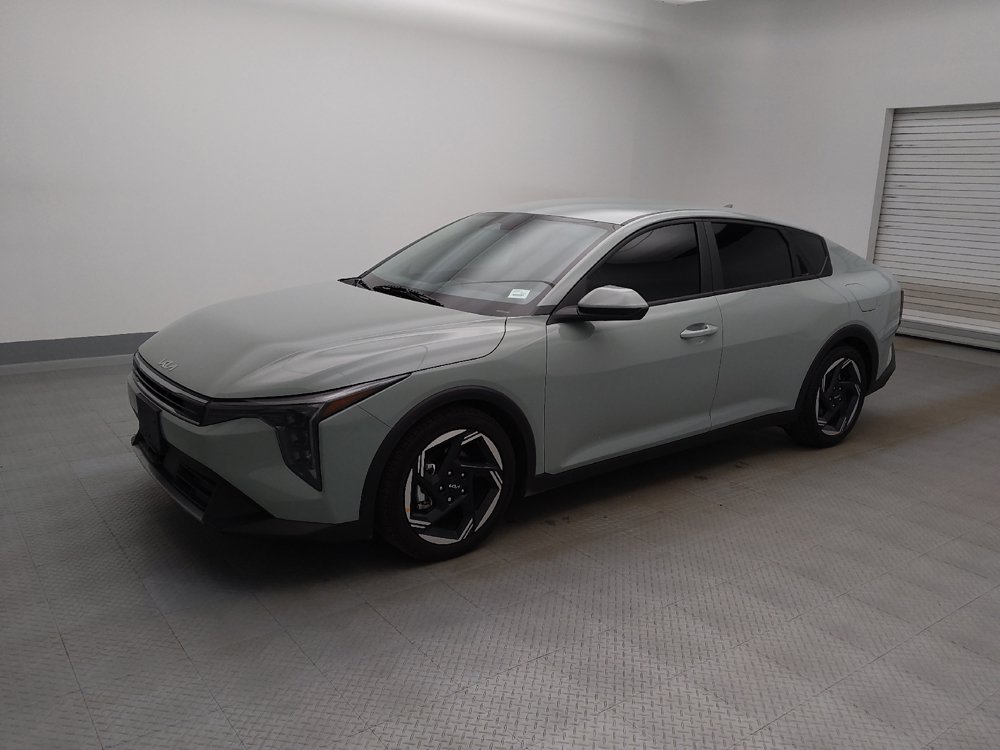 Used 2025 Kia K4 EX FWD image 2