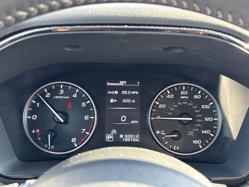 Certified 2025 Subaru Outback Premium image 14