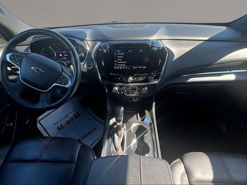 Used 2023 Chevrolet Traverse RS AWD/4WD image 7
