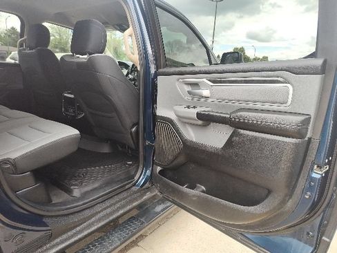 Used 2020 RAM 1500 Big Horn AWD/4WD image 19