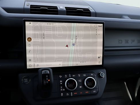 New 2026 Land Rover Defender 130 X-Dynamic SE AWD/4WD image 21