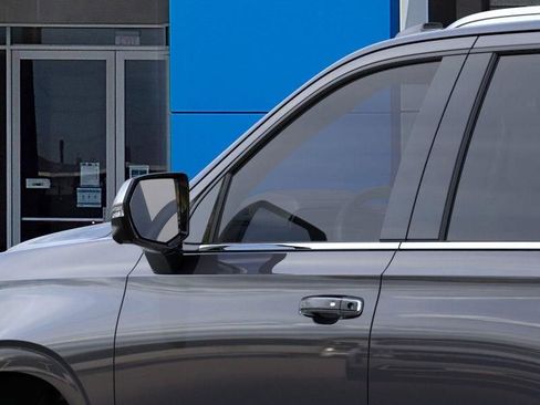 New 2025 Chevrolet Tahoe Premier AWD/4WD image 12