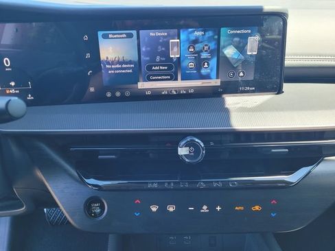 New 2026 Nissan Murano SV AWD/4WD image 10