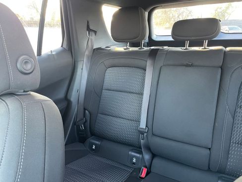 Used 2025 Chevrolet Equinox LT image 38