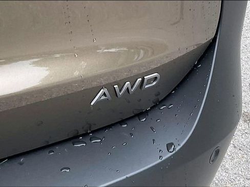 New 2026 Nissan Kicks SV w/ SV Premium Package AWD/4WD image 9
