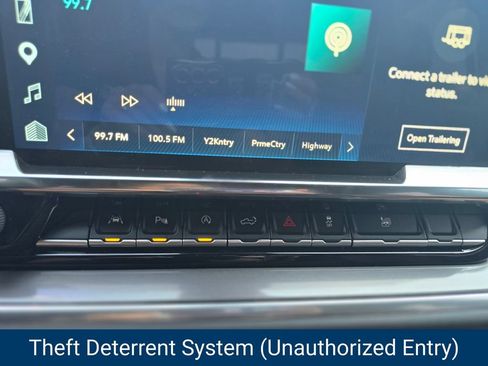 Certified 2025 Chevrolet Silverado 1500 High Country w/ High Country Premium Package AWD/4WD image 33
