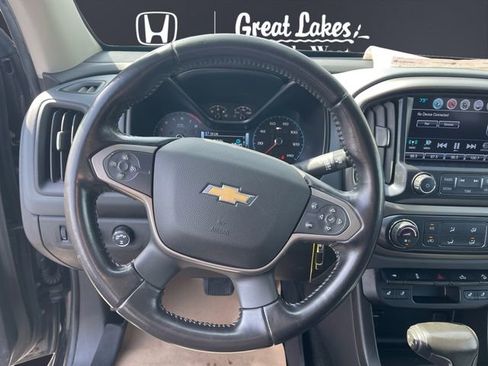 Used 2018 Chevrolet Colorado Z71 image 12