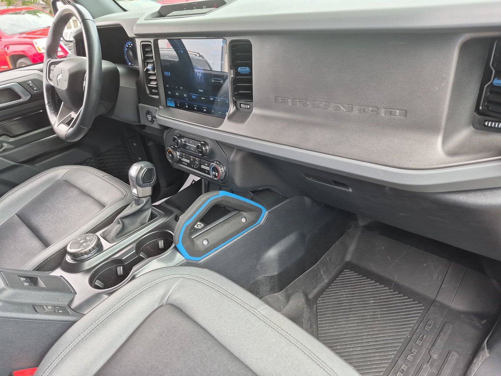 Used 2024 Ford Bronco Black Diamond AWD/4WD image 32