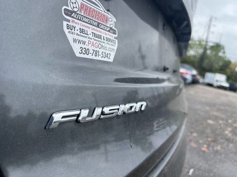 Used 2020 Ford Fusion SE image 22