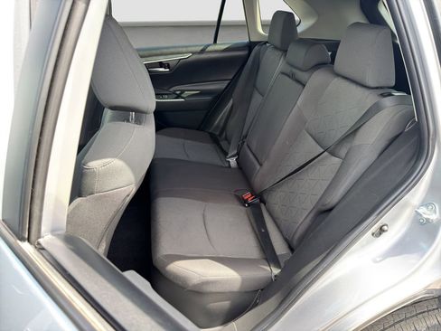 Used 2023 Toyota RAV4 XLE w/ Convenience Package AWD/4WD image 13