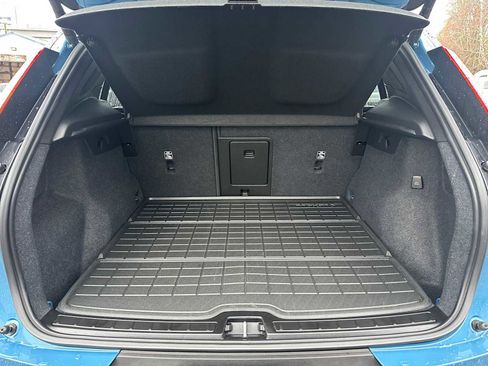 Certified 2023 Volvo XC40 Recharge Ultimate w/ Protection Package Premier image 14