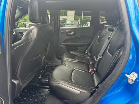 Used 2021 Jeep Compass Latitude w/ Sun and Sound Group AWD/4WD image 33
