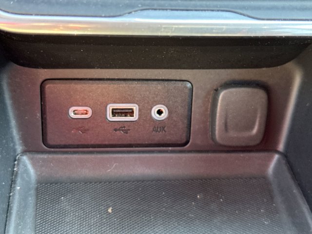 Used 2019 GMC Terrain SLE w/ Driver Convenience Package FWD image 34