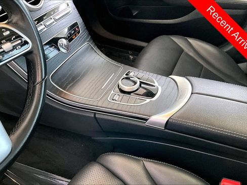 Used 2021 Mercedes-Benz C 300 Sedan w/ Premium Package image 18