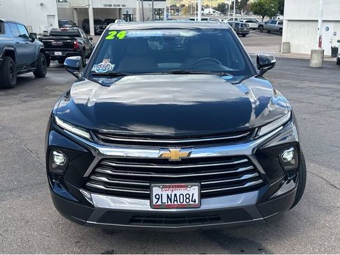 Certified 2024 Chevrolet Blazer Premier w/ Enhanced Convenience Package image 2