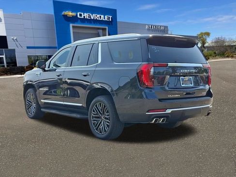 Used 2025 GMC Yukon Denali w/ LPO, Floor Liner Package AWD/4WD image 23