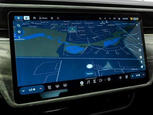 Used 2022 Rivian R1T Launch Edition image 22