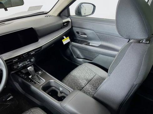 New 2026 Nissan Kicks SV w/ SV Premium Package image 22