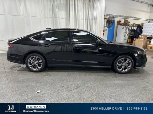 Used 2023 Honda Accord EX image 9