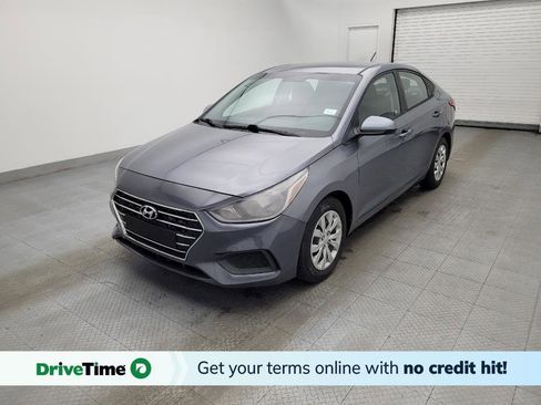 Used 2020 Hyundai Accent SE image 1