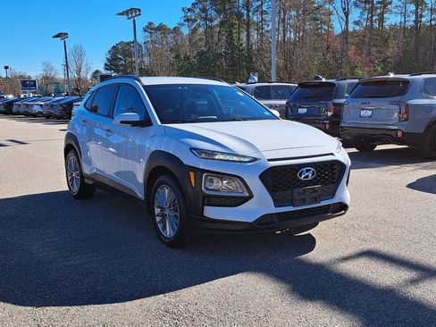 Used 2019 Hyundai Kona SEL image 4