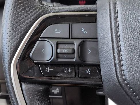 Used 2024 Toyota Tundra Limited AWD/4WD image 24