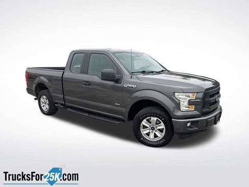 Used 2015 Ford F150 XL w/ Equipment Group 101A Mid image 1