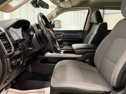 Used 2019 RAM 1500 Big Horn image 4