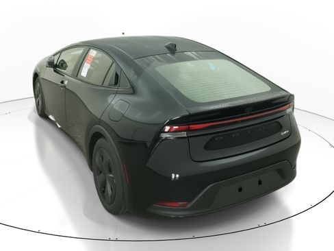 New 2026 Toyota Prius LE image 6