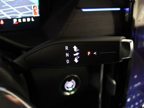 New 2026 GMC Acadia Denali w/ Super Cruise Package AWD/4WD image 39