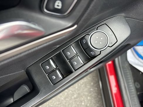 Used 2021 Ford Escape SE w/ SE Sport Appearance Package FWD image 15