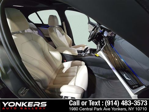 Used 2023 BMW 540i xDrive w/ Convenience Package AWD/4WD image 20