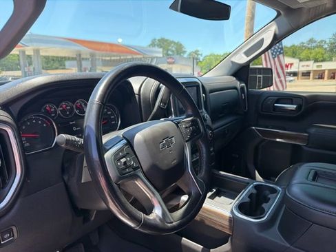 Used 2020 Chevrolet Silverado 1500 LT Trail Boss AWD/4WD image 10
