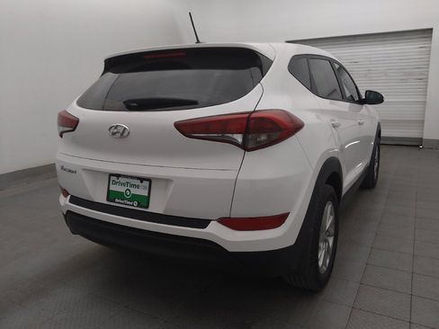 Used 2017 Hyundai Tucson SE FWD image 9