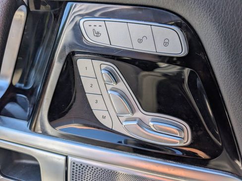Used 2022 Mercedes-Benz G 550 image 10