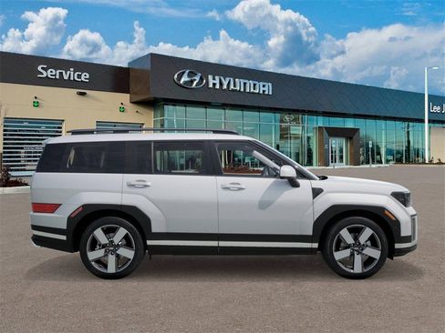 New 2026 Hyundai Santa Fe Limited image 7