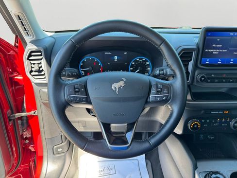 Used 2021 Ford Bronco Sport Big Bend w/ Big Bend Package (96B) AWD/4WD image 19