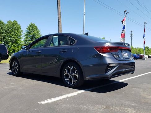 Used 2019 Kia Forte LXS FWD image 7