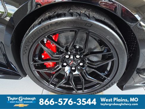 New 2026 Chevrolet Corvette Z06 w/ Z07 Performance Package RWD image 8