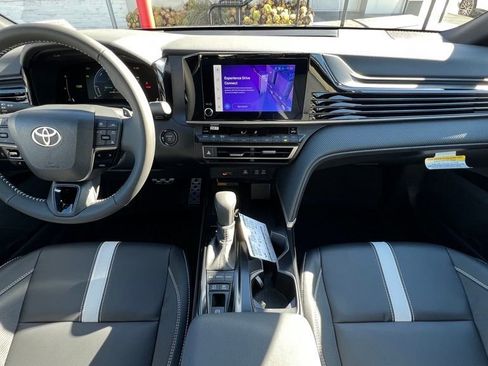 New 2026 Toyota Camry SE image 27
