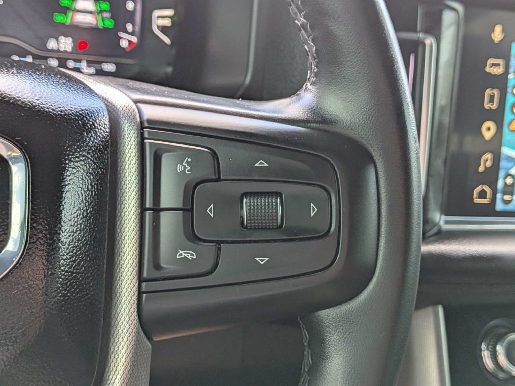 Used 2024 GMC Yukon Denali AWD/4WD image 31